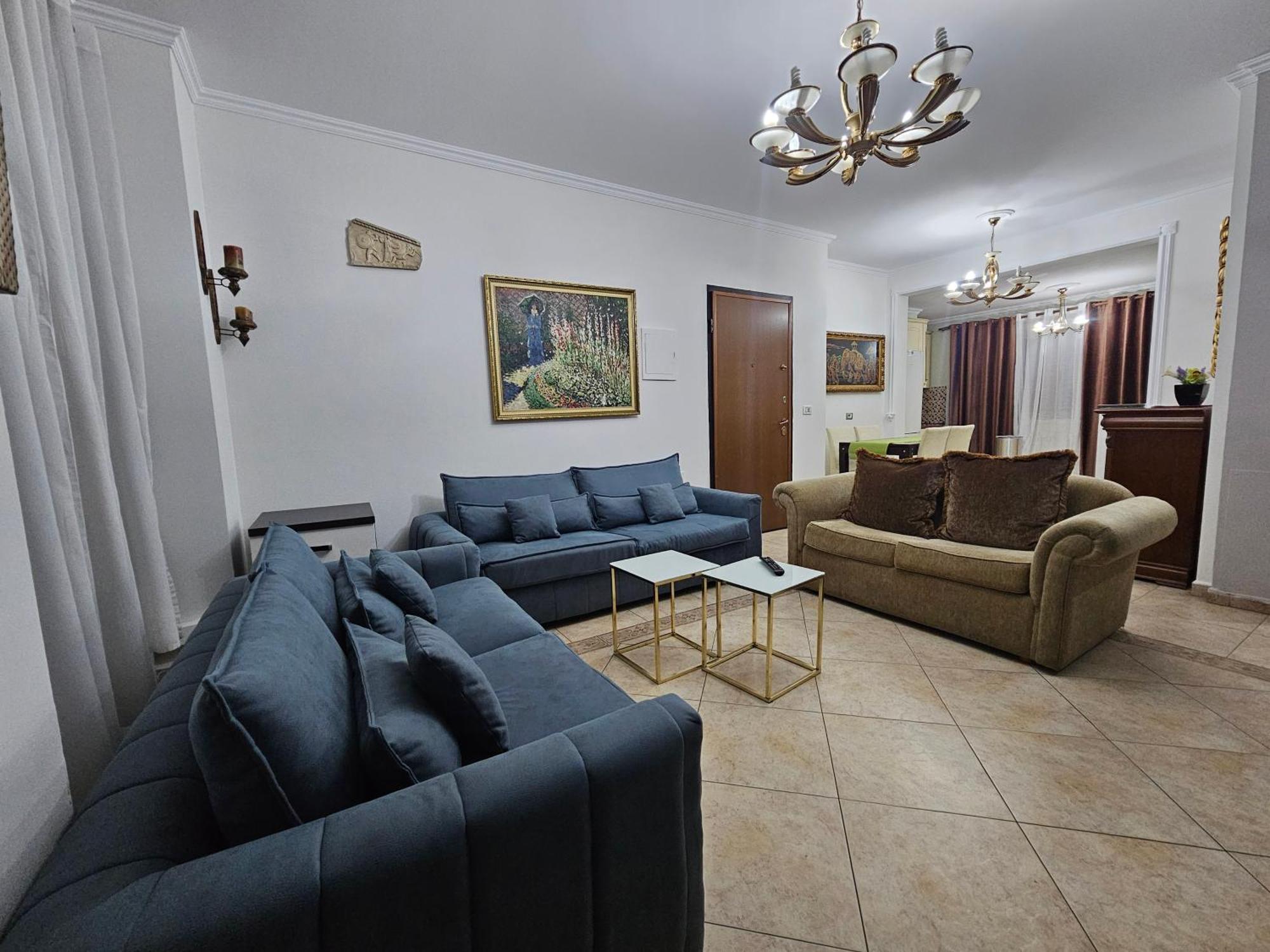 Skanderbeg Square Explorer Apartments Tirana Exteriör bild